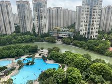 仁恒河滨城三期临河大阳台四居室,方便看房