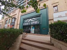 CBD朝阳东四环西店独栋直租 450平米业态不限,停车方便