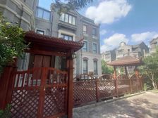 急卖环岛别墅 沿河景观位置 送全明地下室 送环绕花园100平