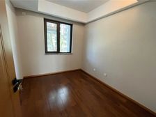 郑州北龙湖现房 低密花园洋房 一梯两户 必看房源 急售!