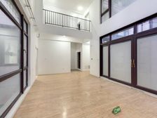 上海院子品质社区 毛坯中式联排合院别墅 交通便利出门有地铁