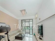 景观湖风景房,九城湖滨南北通大三房,房东急售,价格大谈