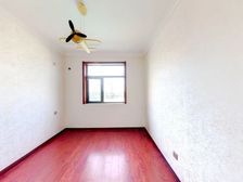 小区安静,就一栋楼,精装修,南北通透