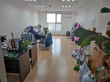 汽车东站!名汇地铁口!55平创业小户型高层南向年3.6万