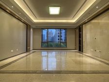 标准四房 满五年税少 近10号线 南北三阳台 赠车位 景观房