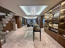 中海锦城一楼带地下室带花园 带车库 四室改善住房 随时看房