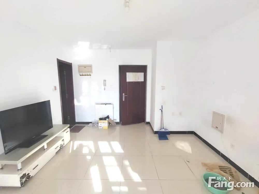 鸿博家园f区南向大一居 家具家电全齐 随时住