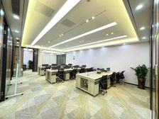 卓.越世纪中心一手业主办公室出租 238平精装 96元每平