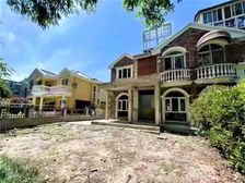 乔爱别墅 双拼西边套 花园300平,土建已做好,送阁楼露台