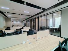 新盘入市特价出租,5个月免租期,锦业路地铁口,精装带家具。