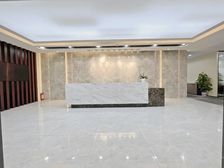 卓yue世纪中心,高层精装带全套家私,办公舒适