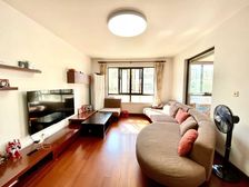 ( 实图)徐汇臻园,南北通透送阳光房,可改三房,稀有户型