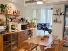 绿地崴廉新上四房,80万精装,带车位,可拎包入住,接受置换