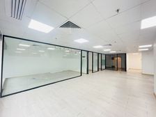 越秀区公园前地铁上盖办公室 新宝利大厦使用率高一手业主珠江国