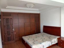 南通路+2中 毓璜顶 翡翠小区 精装三室框架 多层二楼打头房