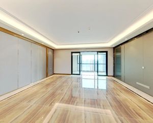 品质小区.口.188湖景大平层 香港梁志天设计 卖房免费挂盘