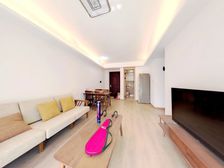 不靠高速 中上楼层 精装三房 双阳台 采光好 急卖120万