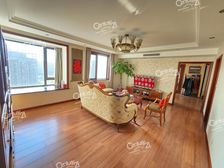 丽泽金泰城丽湾 200平5居大复式车位1658万