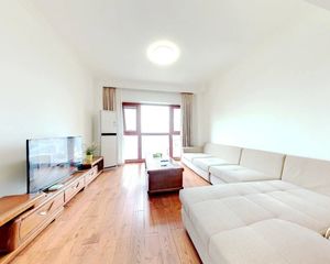 东方希望天祥广场 3室2厅 南