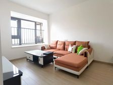 捡漏!房东降价急卖!产证满二年税少!家具家电全送!看房随时