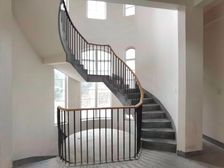 绿地新南路壹号别墅 517.59平5居 南向简装修 随时签约