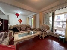 绿地新南路壹号别墅 220平4居 南向精装修 随时签约