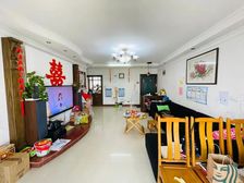 大众春盛苑 144平3居 南北向精装修