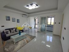 地铁口 次新社区 电梯高层 精装两房 提包入住 朝南阳光充足