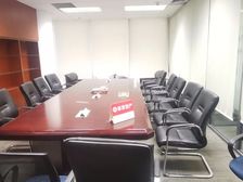 富力丽港写字楼精装带隔间家具齐全随时看房 单价40元