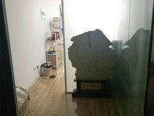 梦城房产 地铁 名汇 高楼层西南向年5.8万110平带家具