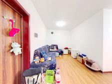 花园式小区,户型实用,业主诚心出售