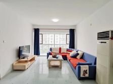 花园式社区 人车分流 房龄新 电梯房 绿化高 全天门卫传达