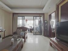 恒大帝景6号楼,可观千佛山金佛,视野无遮挡,书香苑中建文化城