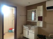 地鉄口多层洋房!送30平大楼台!单价5500龙泊业主急卖