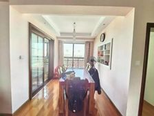海滨新城 83平2居 南北向精装修
