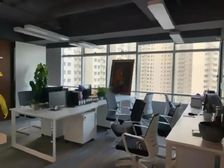 五道口 世纪科贸 120平6.2元东向,精装 正对电梯入驻