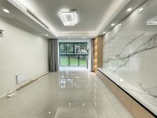 新装修即买即住 智能家居 满五税低 带车位 看房方便 可谈价