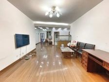 业主置换别墅诚意出售,降价出售,满五税低,看房方便 价格好谈