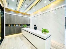 高铁东站 亚新广场 精装带家具316平