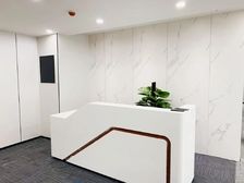 东建材口升龙大厦282平精装修带家具随时看房正对电梯