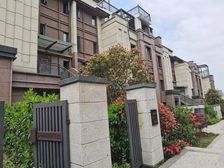 好安逸,龙洲湾上叠,带前花园,电梯,带屋顶花园