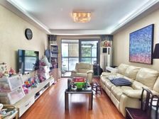 业主打新房降价急售,满五年 位置安静,看房方便,带固定车位。