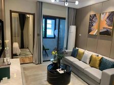 曼哈顿新房现房 双地鉄小3房 单价14XXX 即买即住