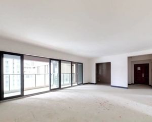 急售 金融城旁 融创九樾府 横厅大阳台 看房方便