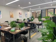 房东直租上地硅谷亮城新出100平精装室南向采光随时看房