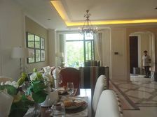 中铁琥珀湾 法式联排别墅180米155万 使用面积280多米