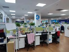 上地13号线地铁旁整层2300平米期间可免3-6个月租金