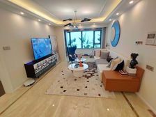 精装新房 现房 嘉惠品质 地铁二号线下楼就是 欧亚对面清盘价