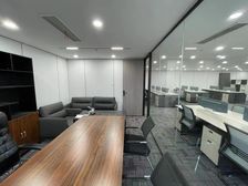 禾盛京广正对电梯,精装带家具特价处理,手慢无。