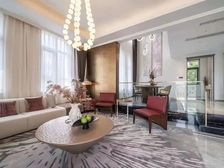 中铁琥珀湾 一线海景 法式双拼别墅249米285万 超大花园